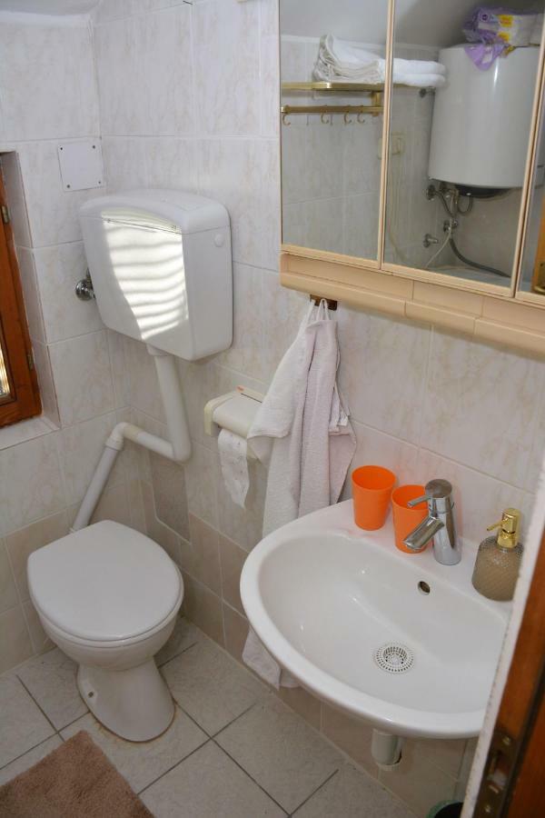 Apartman Viktorija Krapinske Toplice Exteriör bild